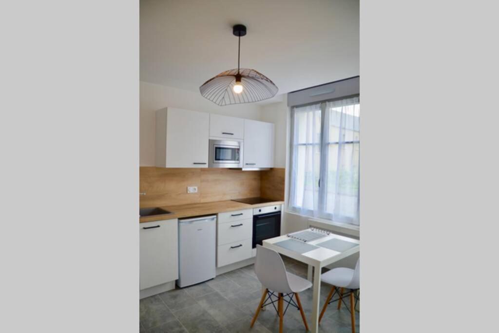 Apartament Les Forges 2 Pieces Rdc Avoine Zewnętrze zdjęcie